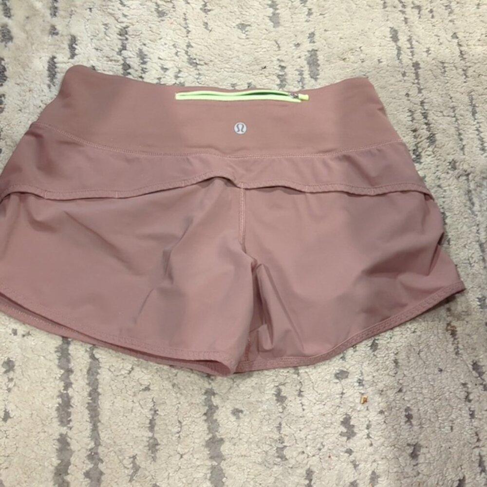 Lululemon Trail Bound Short Bark Berry like new - Picture 6 of 13